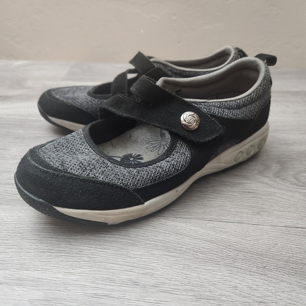Therafit Black Gray Shoes Size 7.5/8 Mary Jane Suede Leather Comfort Arch Suppor